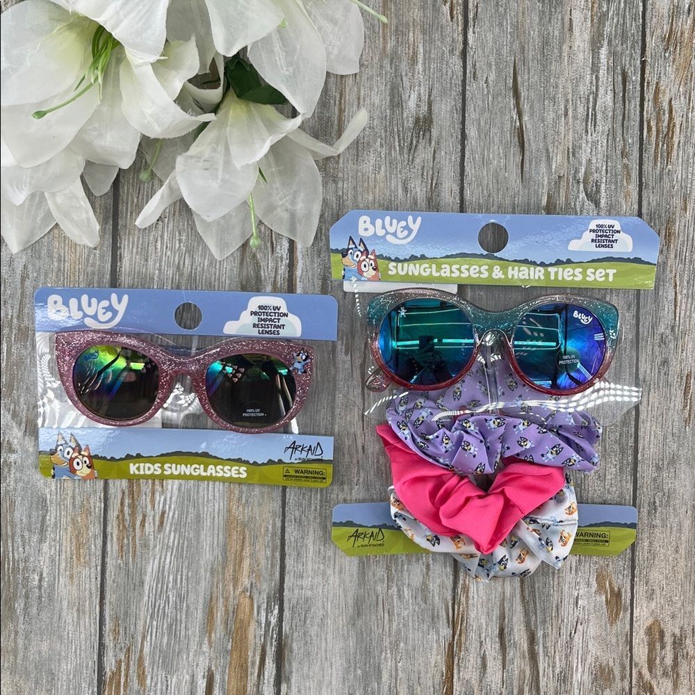 Bluey Kids Sunglasses Set - Blue and Purple